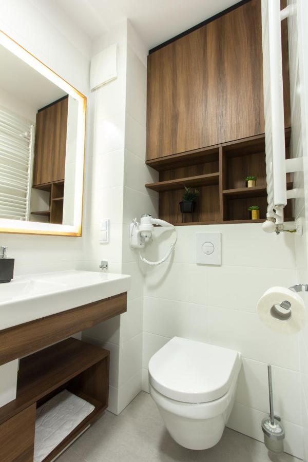 Bel Mare Apartament 128 Z Ogrodkiem Miedzyzdroje Bagian luar foto